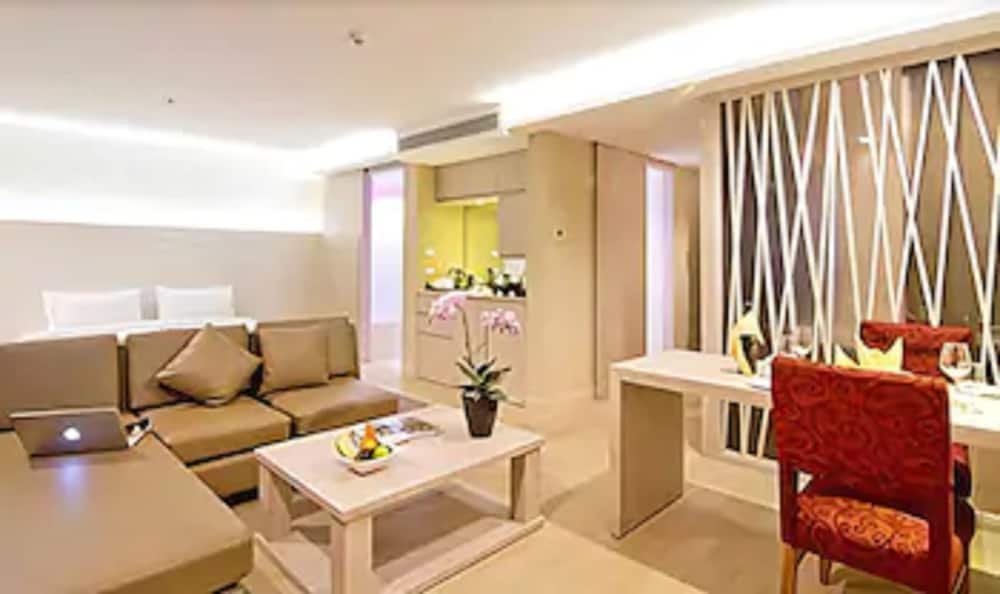 Stay Suite Double Room