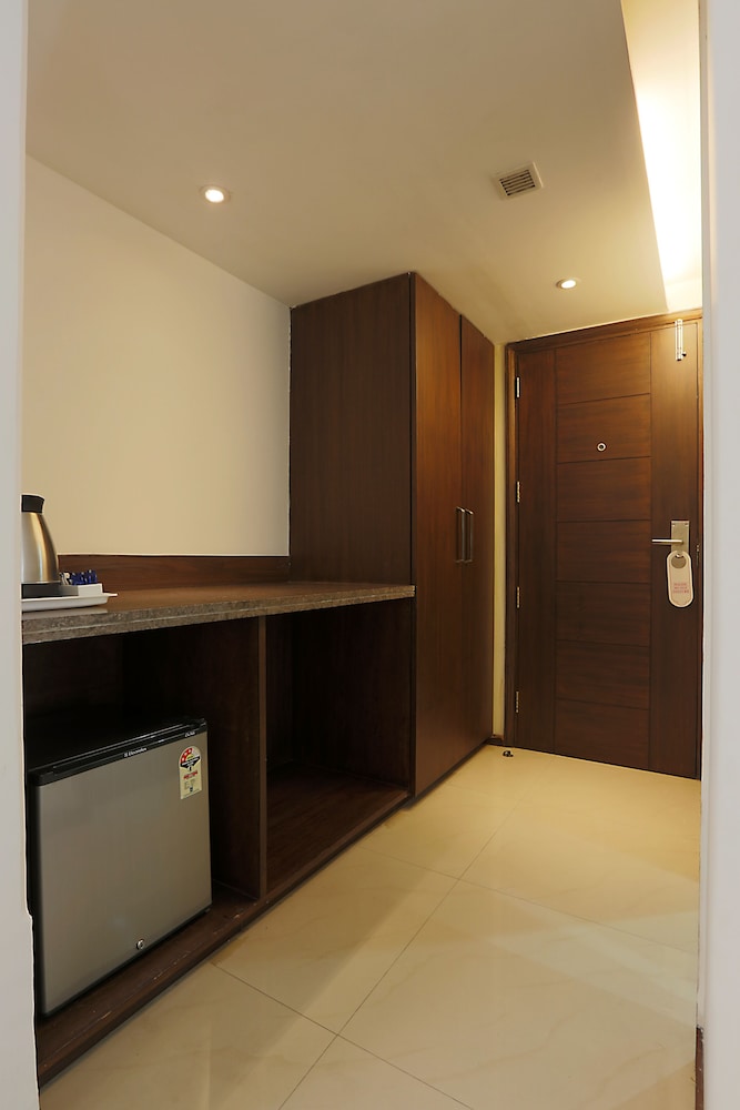 Deluxe Room - Photo 1