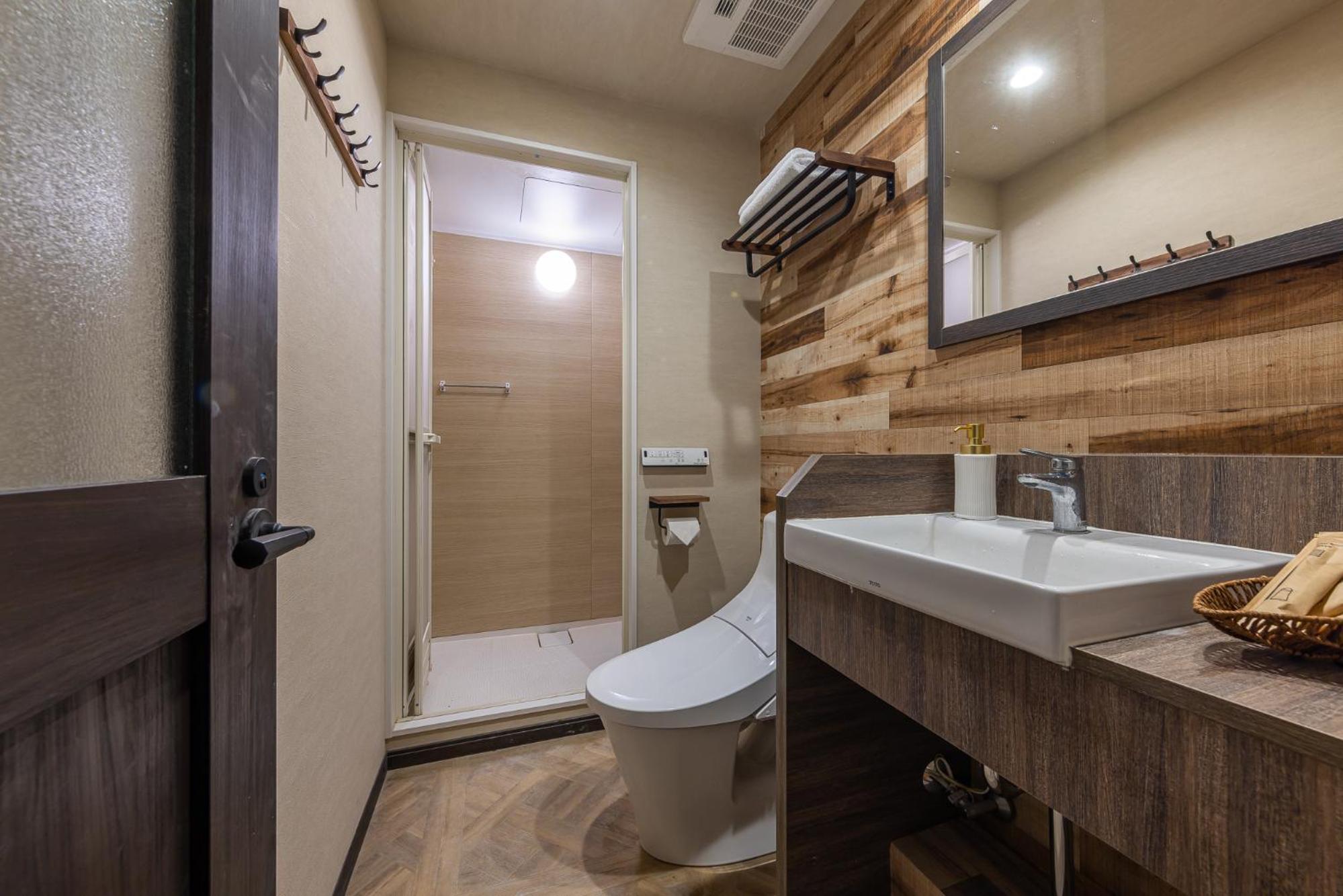 Double or Twin Room with Bathroom photo 2