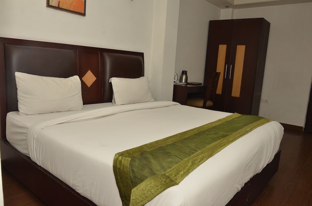 Deluxe Room, 1 Bedroom photo 2