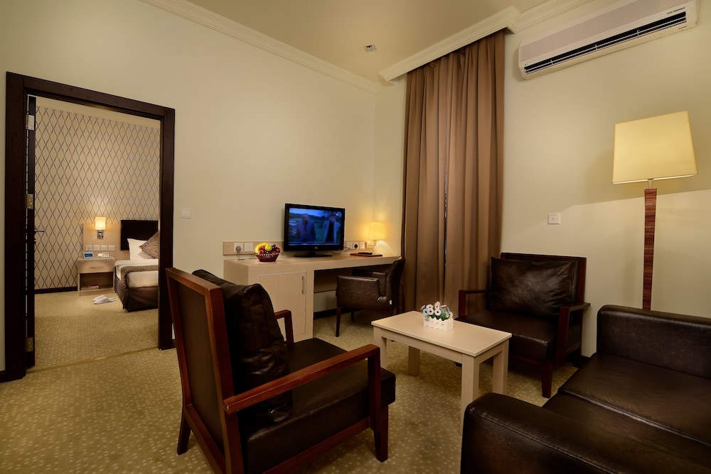 Executive Studio Suite photo 1
