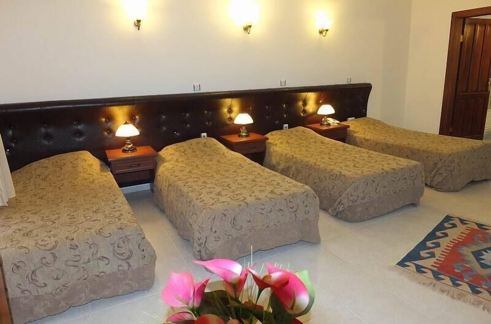 Family Room photo 1
