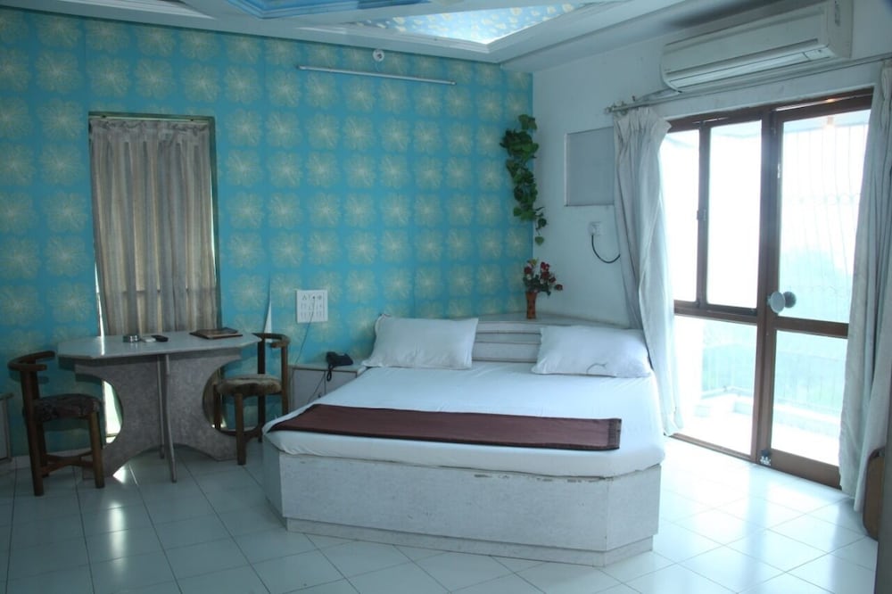 Business Double Room photo 3