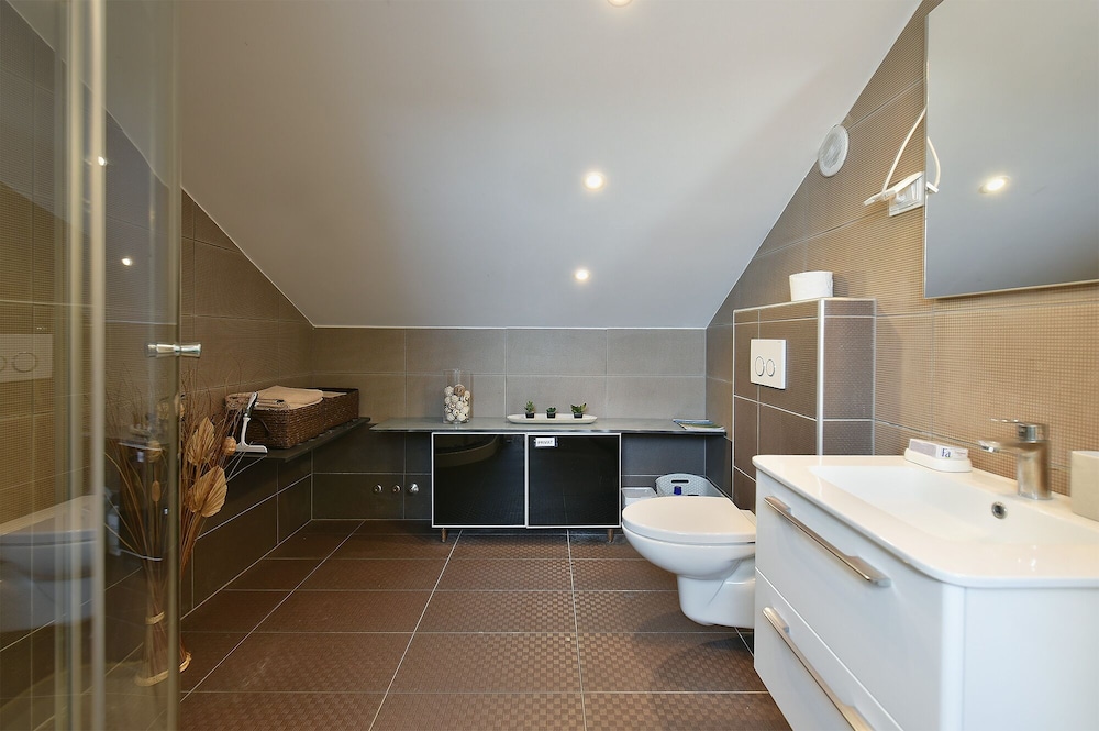 Standard Apartment, 4 Bedrooms (24956) photo 2