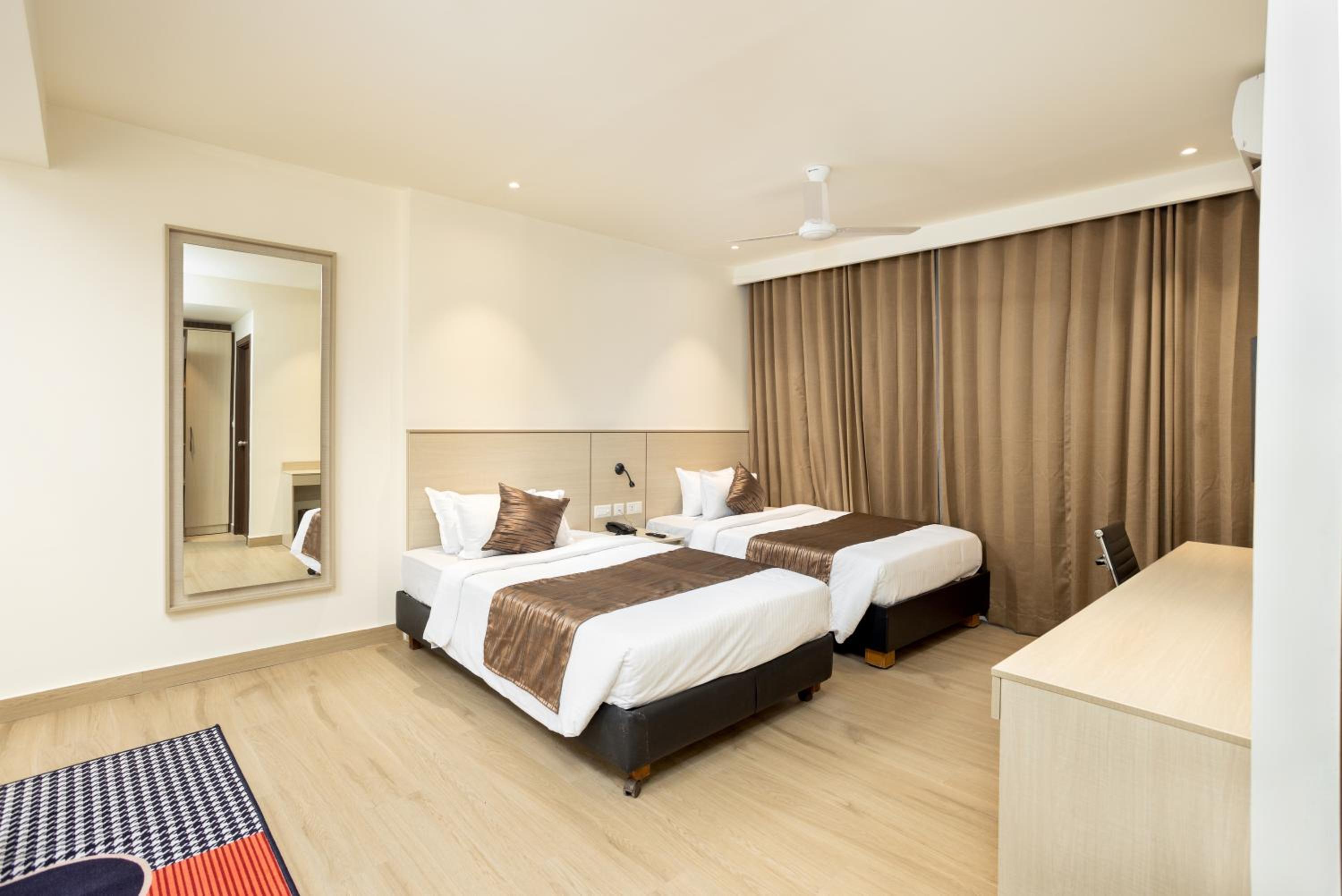 Superior Twin Room photo 3
