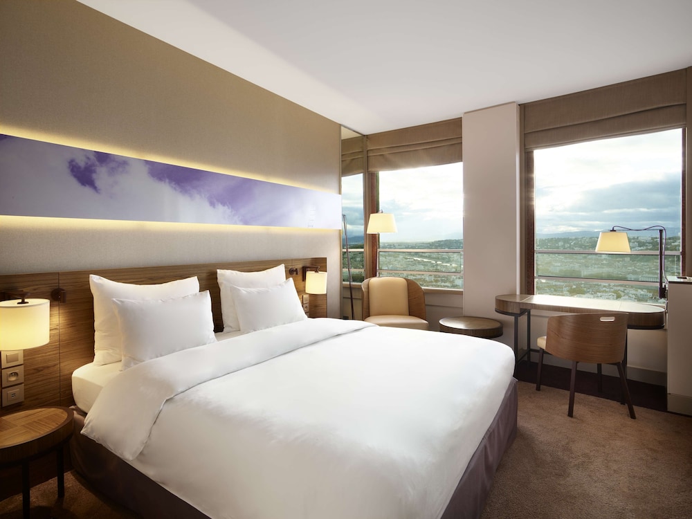 Premium Room (Panoramic View) - Photo 5