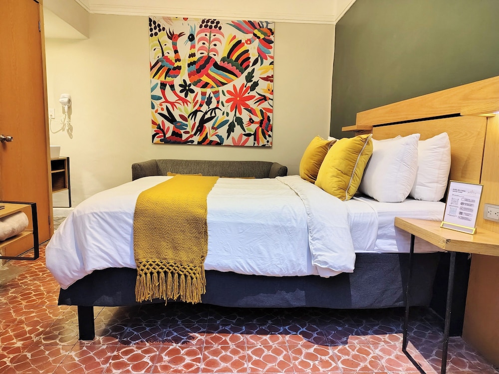 Standard Room, 1 Double Bed, Private Bathroom - Photo 16