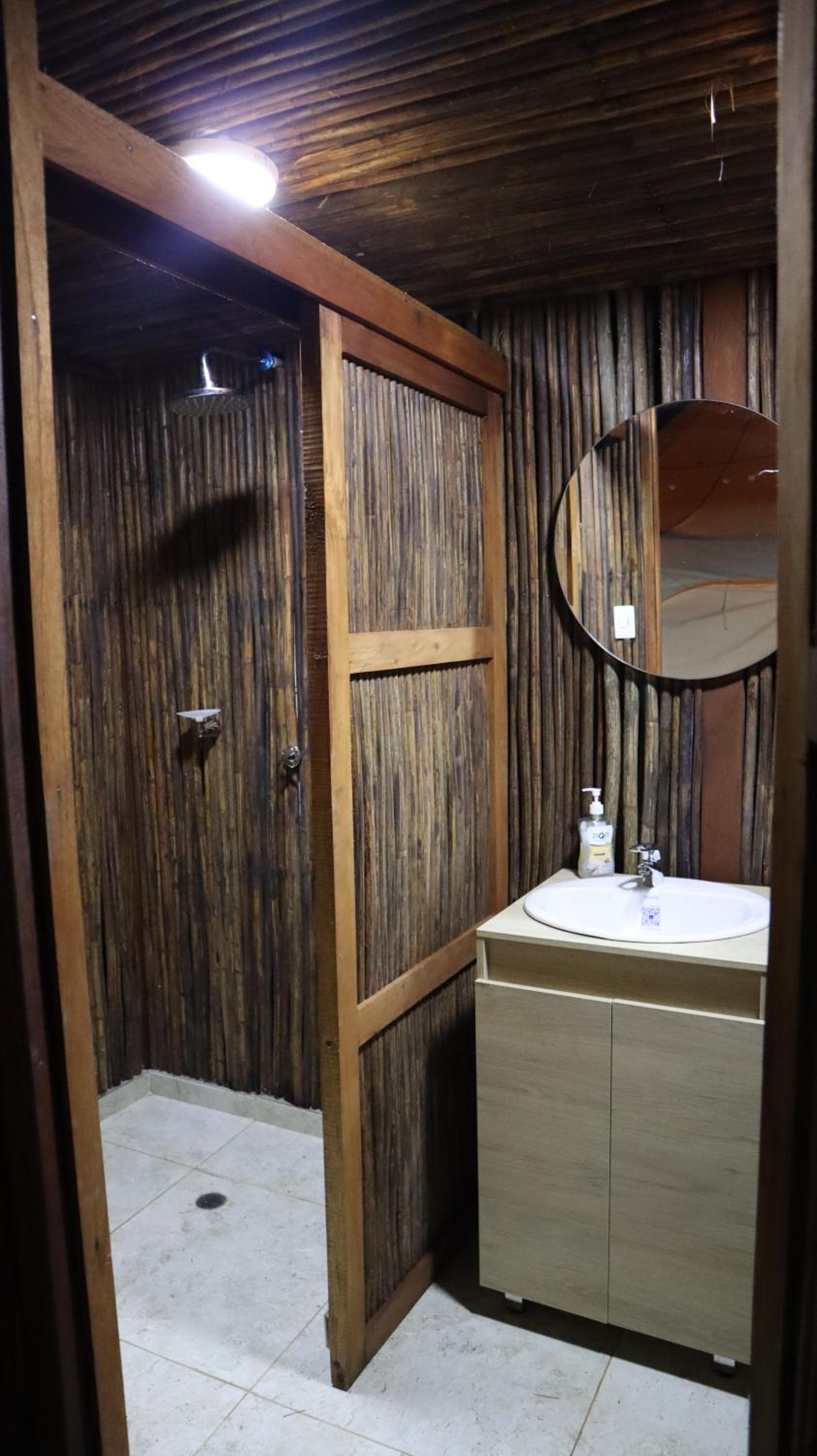 Bungalow - Photo 2