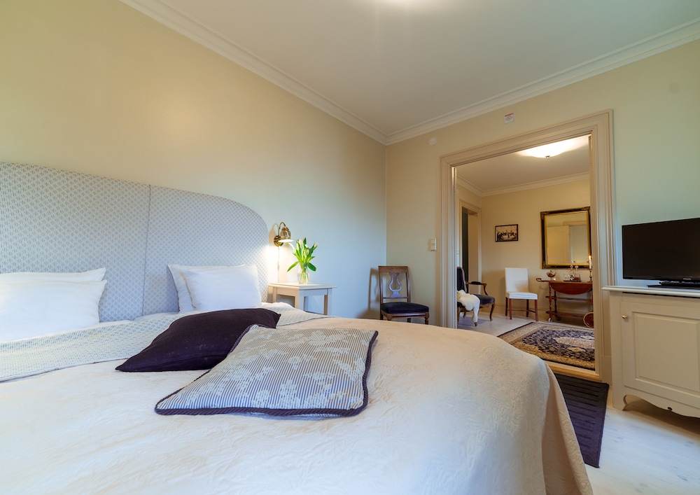 Grand Room photo 2