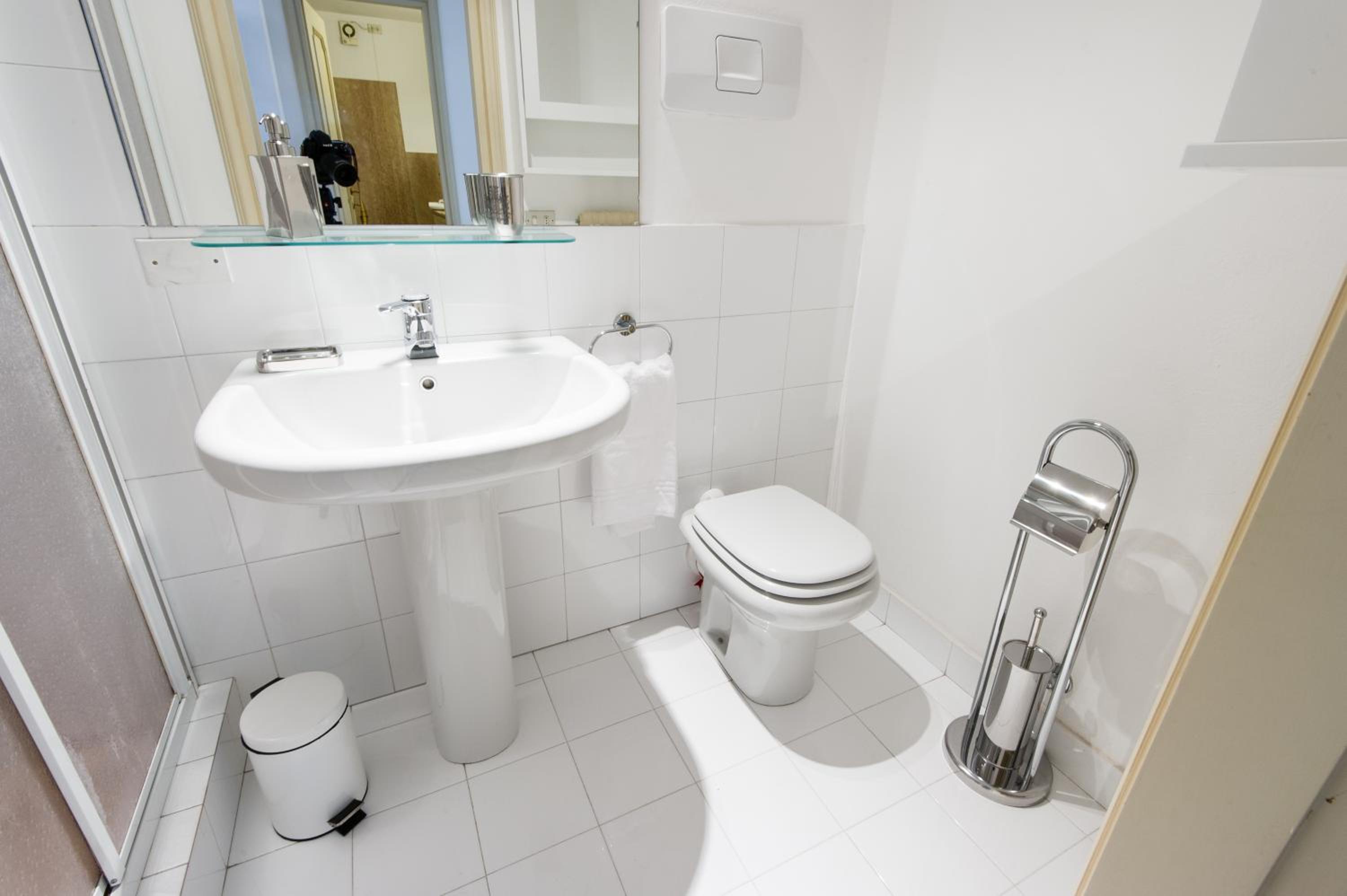 Mazzini Suite B Two-Bedroom Apartment