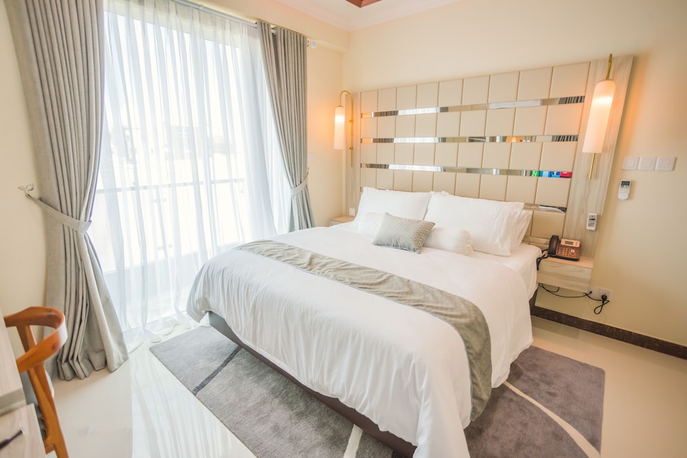 Deluxe Room, Balcony - Photo 3