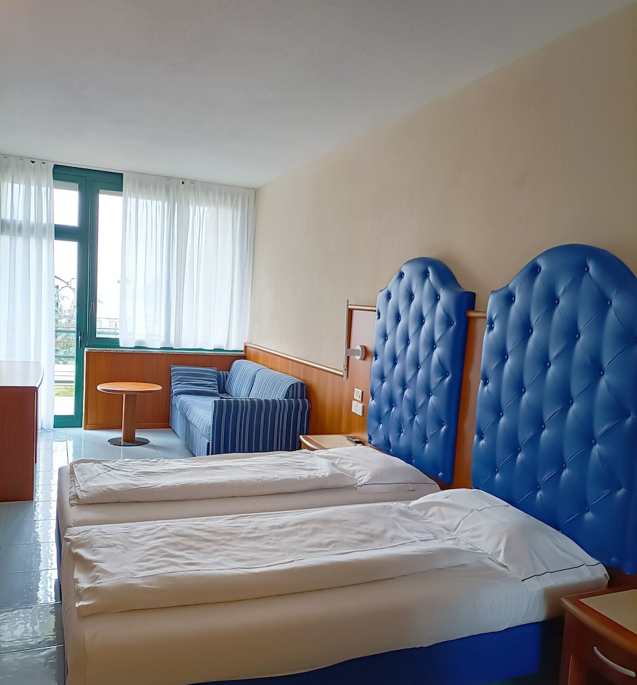 Comfort Triple Room - Photo 2