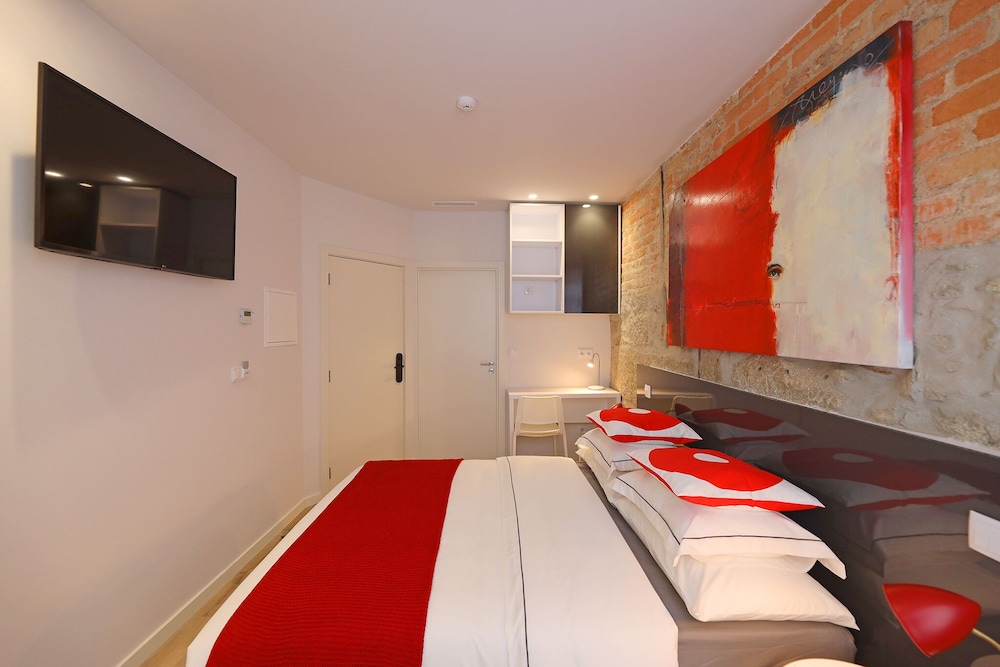 Standard Double Room - Photo 5