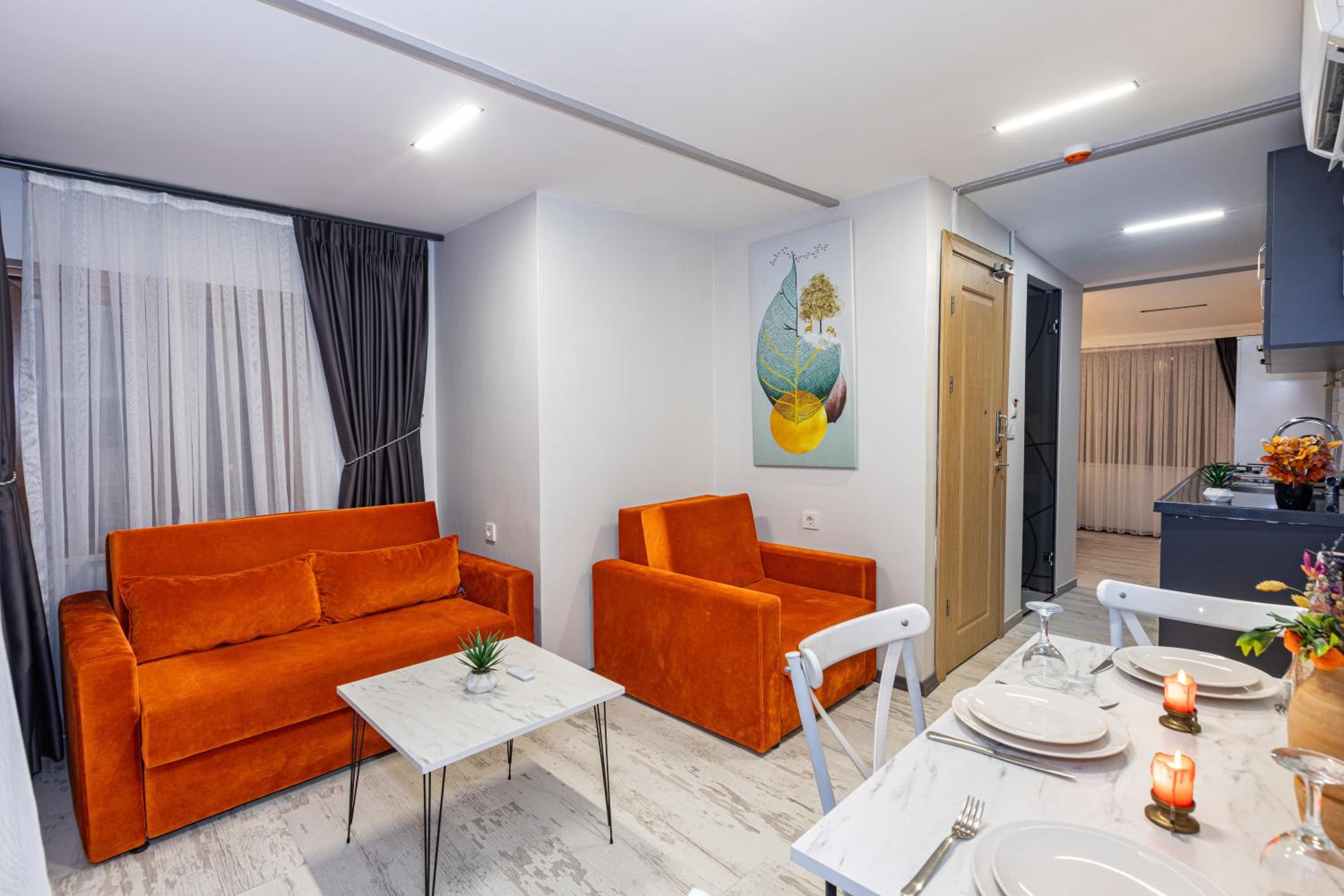 Apartment With Balcony photo 1