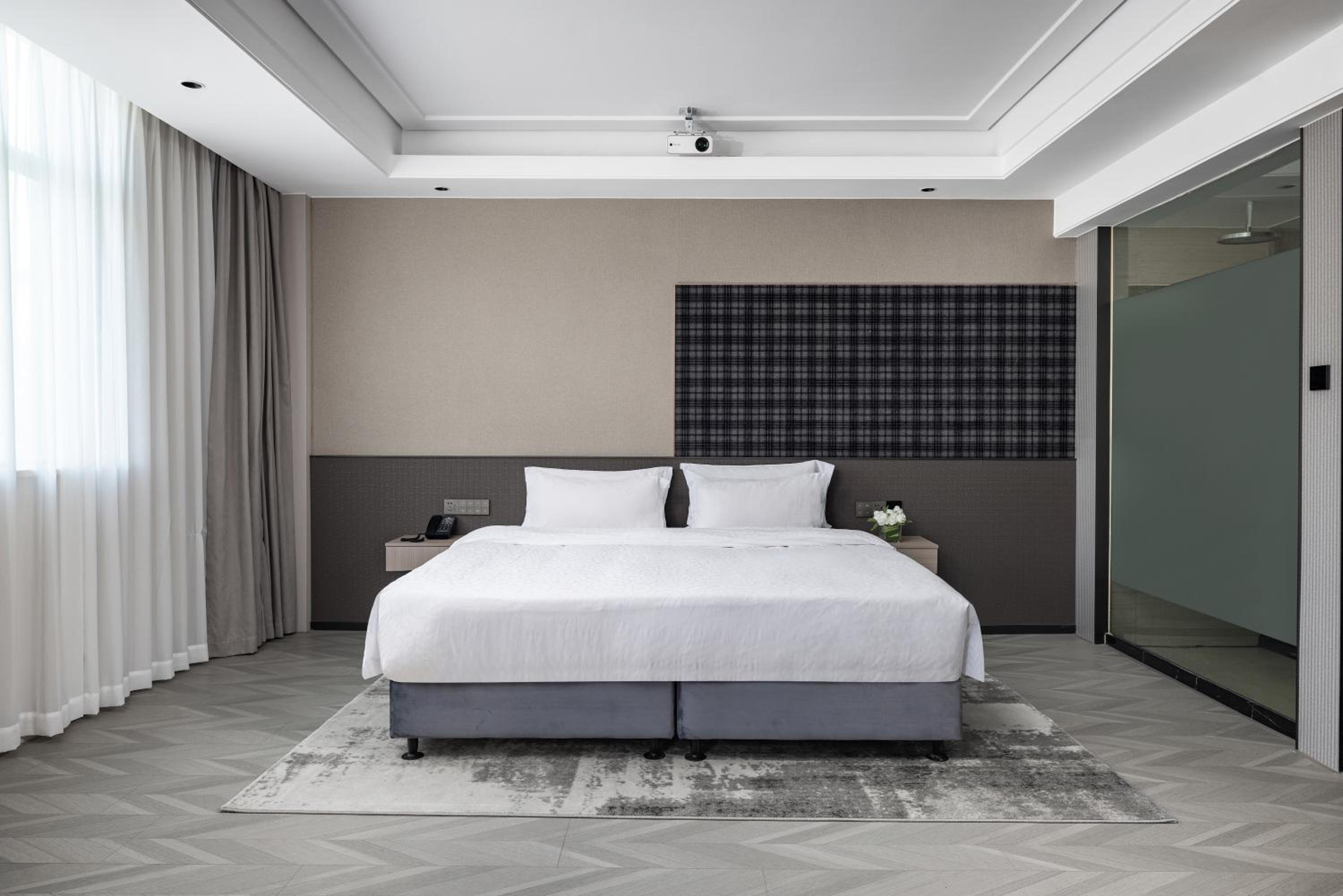 Executive King Room photo 2