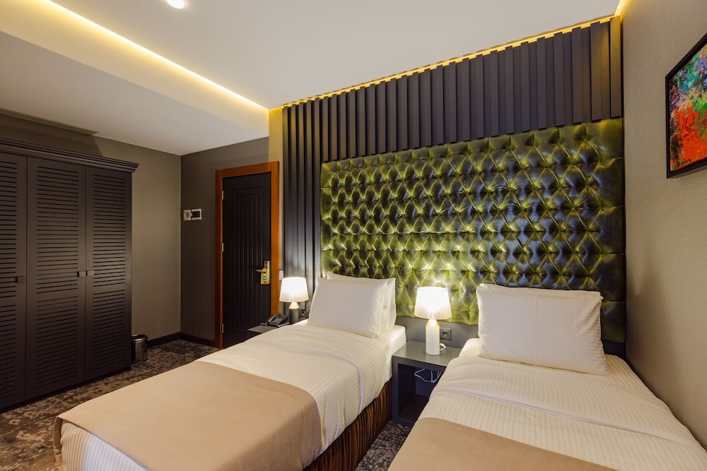 Deluxe Twin Room - Photo 3