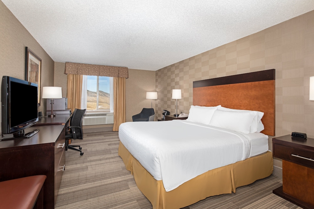 Standard Room, 1 King Bed - Photo 1