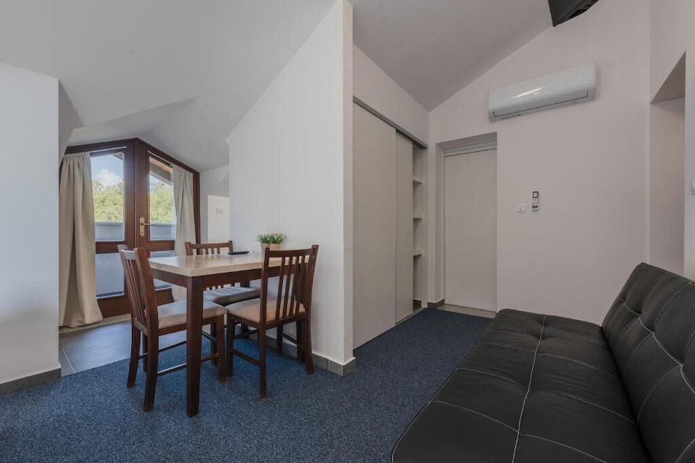 APT Comfort studio with sea view for 3