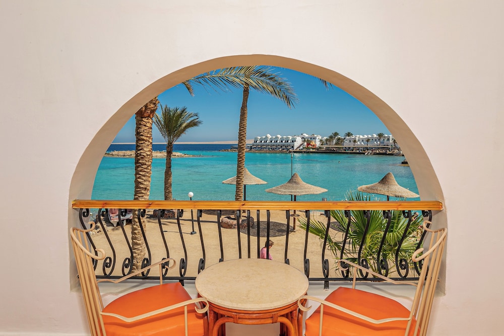 Junior Suite, Sea View - Photo 5