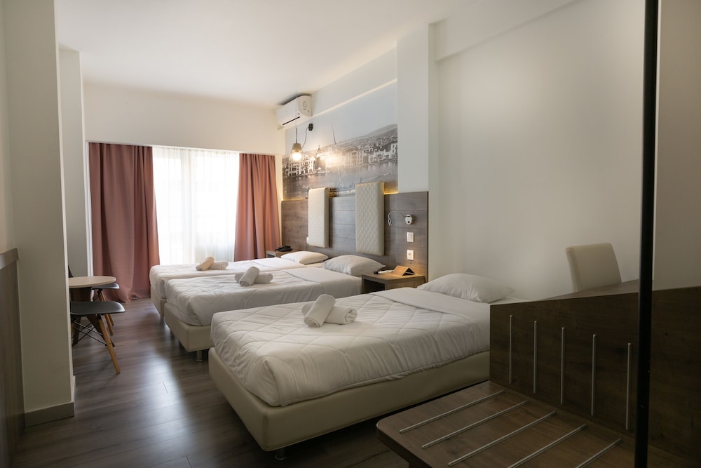 Triple Room - Photo 2