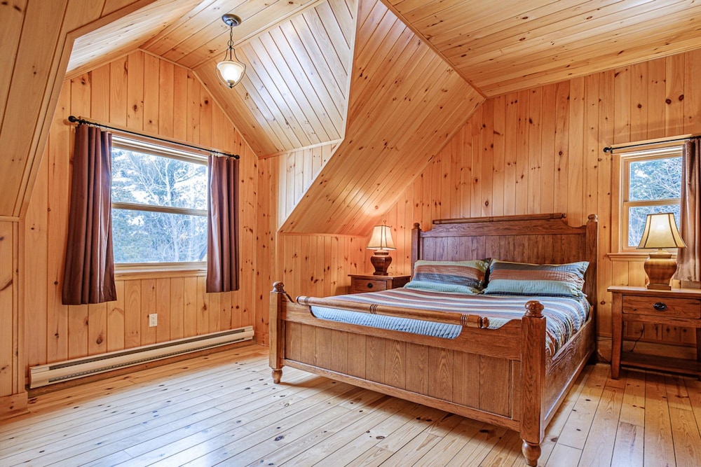 Executive Plus 52 - Beautiful Spacious log Home With Private hot tub Pool, Billede 11