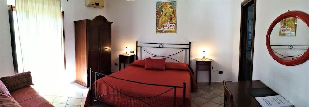 Superior Triple Room - Photo 2