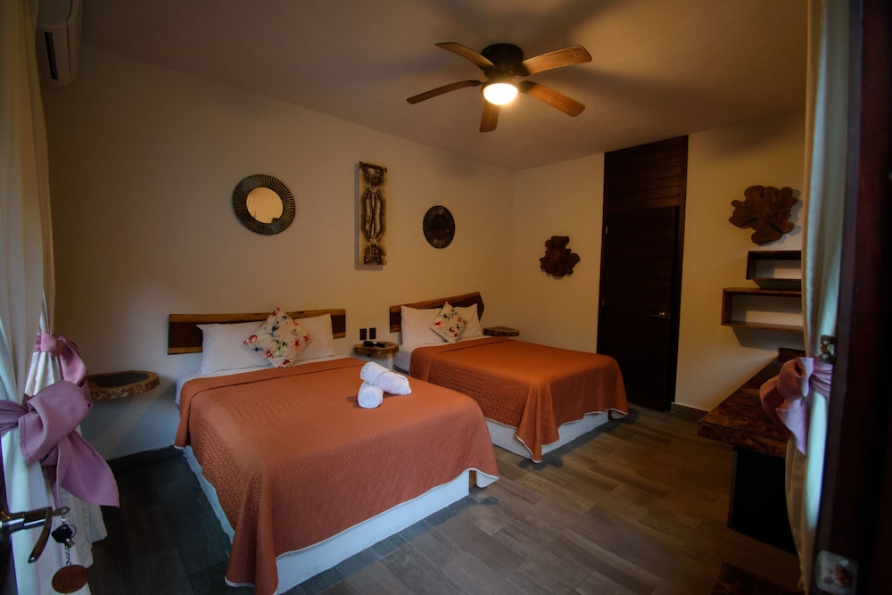 Superior Room, 2 Double Beds
