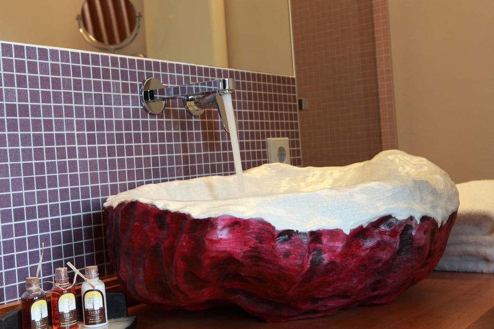 Superior Double or Twin Room - Photo 3