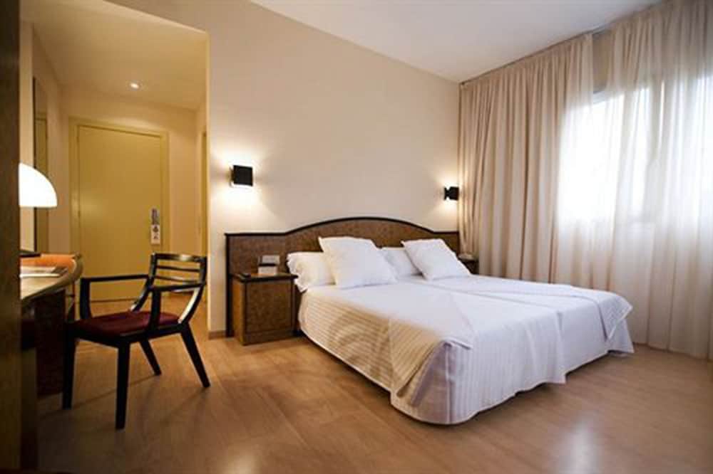 Standard Double Room Single Use