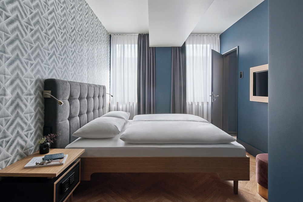 Deluxe Room (Roomy) photo 1