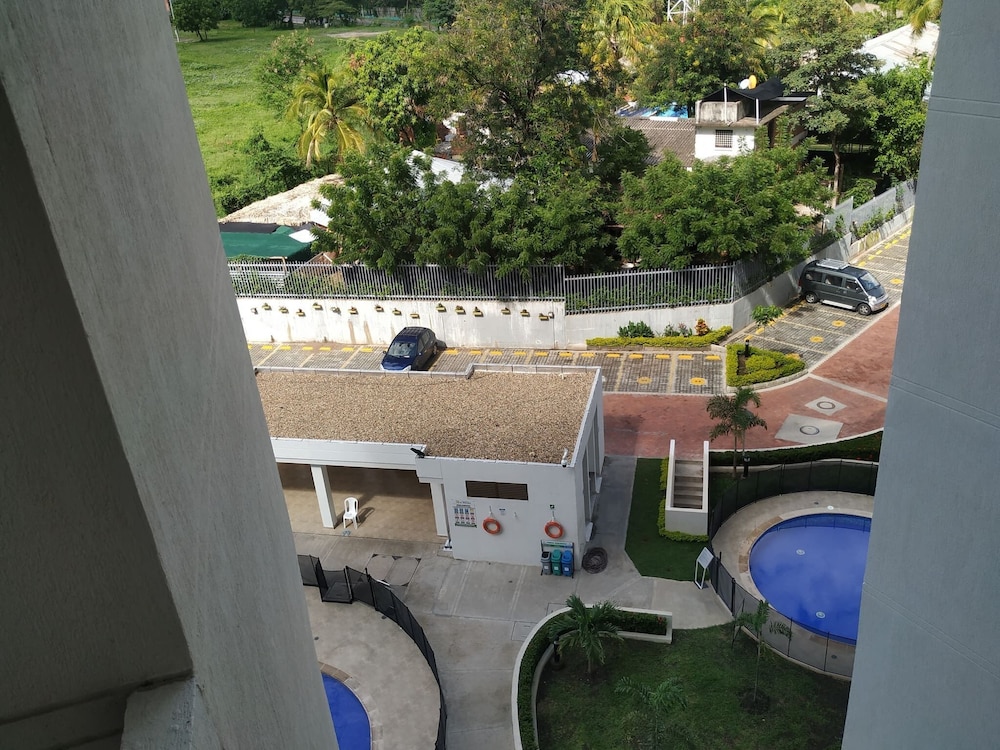 Apartment, 3 Bedrooms, Balcony, City View photo 2