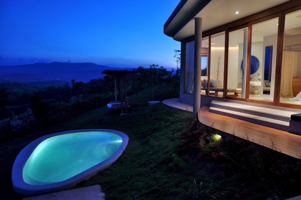 sala pool villa photo 2