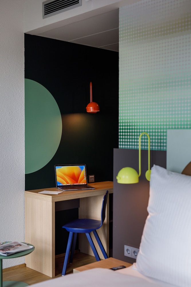Standard Twin Room photo 2