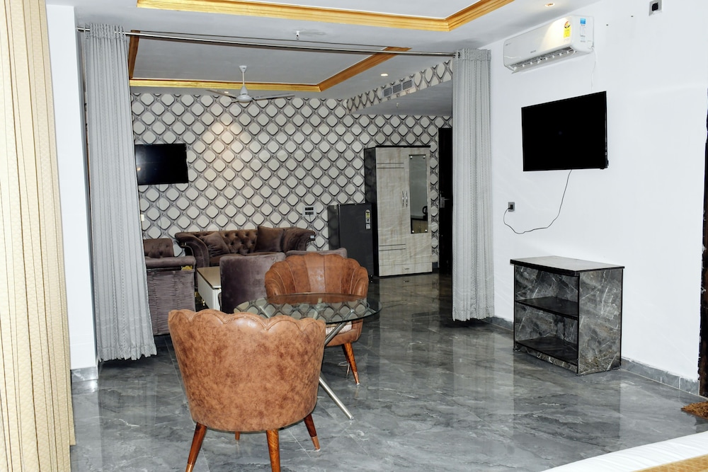 Luxury Studio Suite, Resort View photo 2