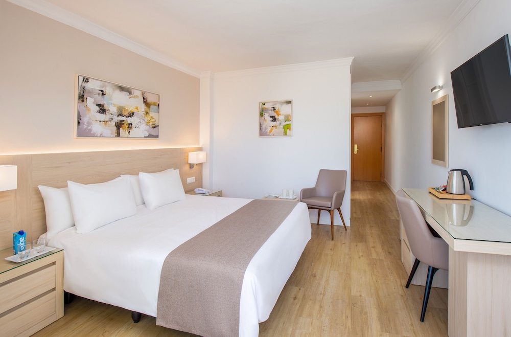 Superior Room - Photo 5