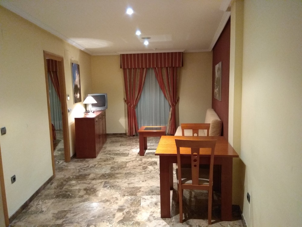 Double Room, Balcony, Mountain View photo 3