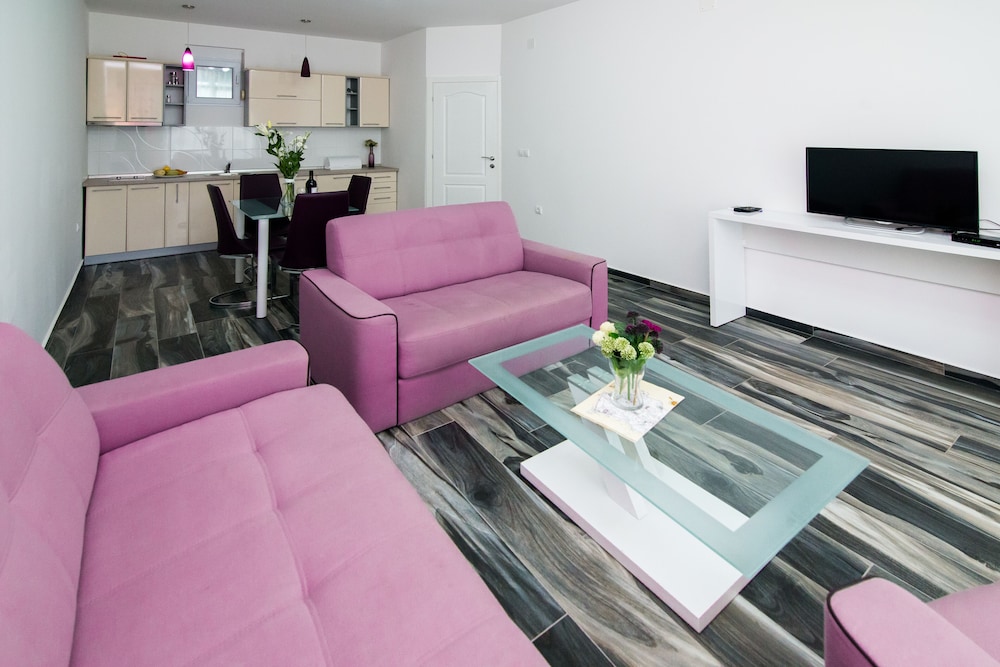 Superior Apartment