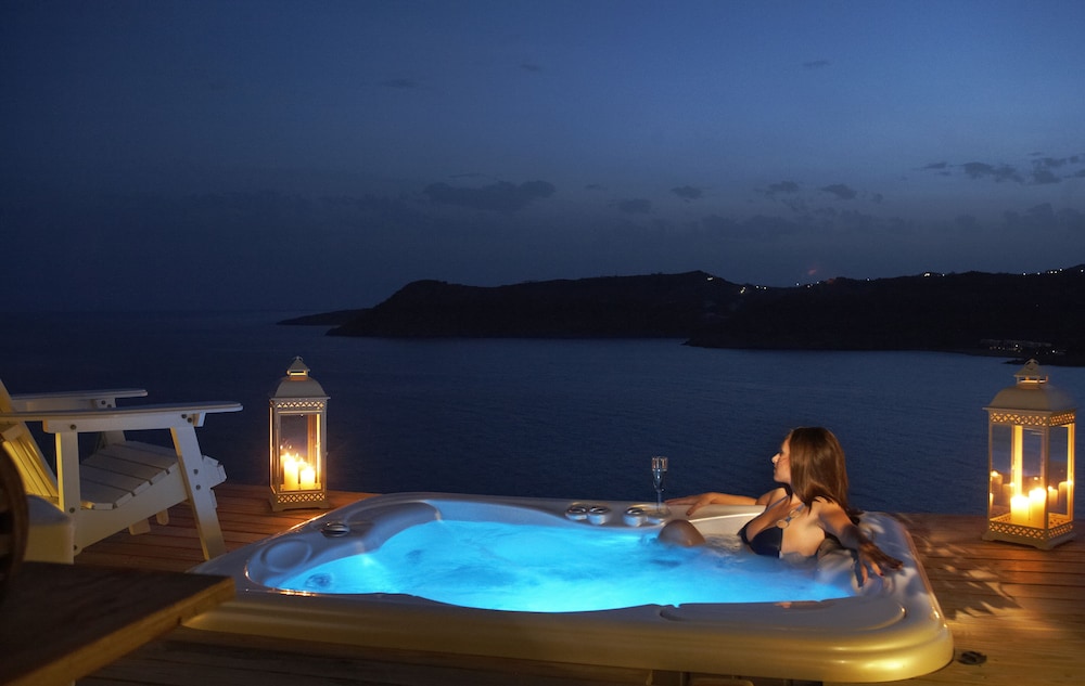Junior Suite, Hot Tub, Sea View - Photo 12