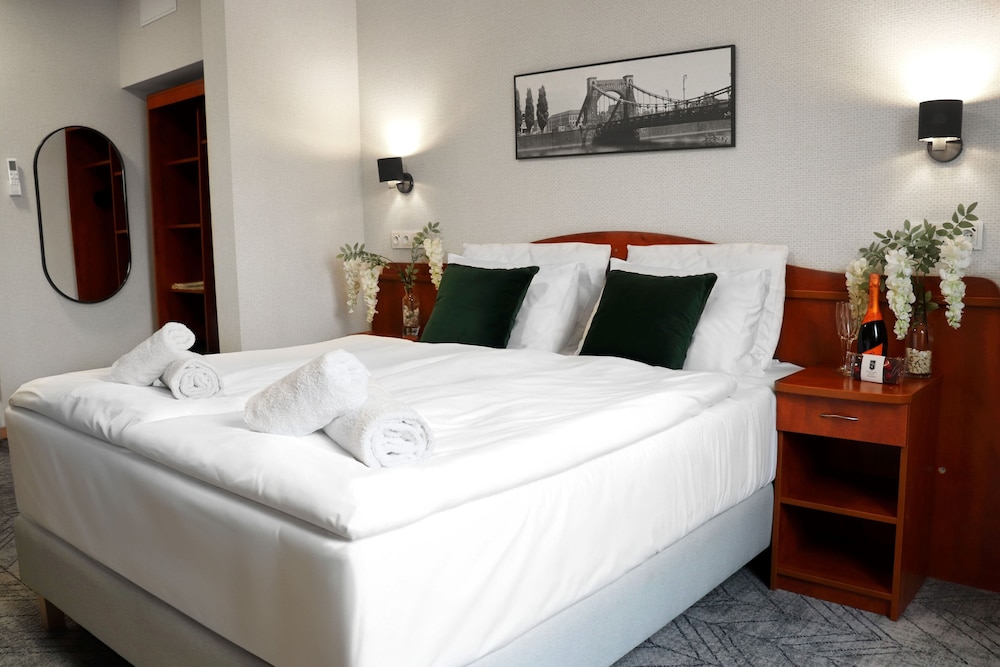 Premium Double Room, 1 Queen Bed