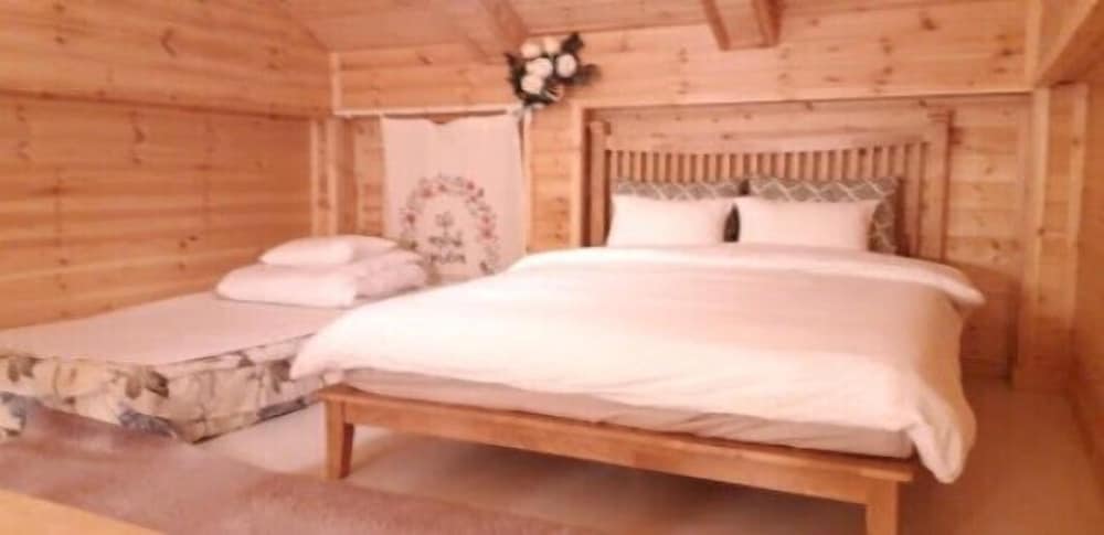 Deluxe Twin Room photo 1
