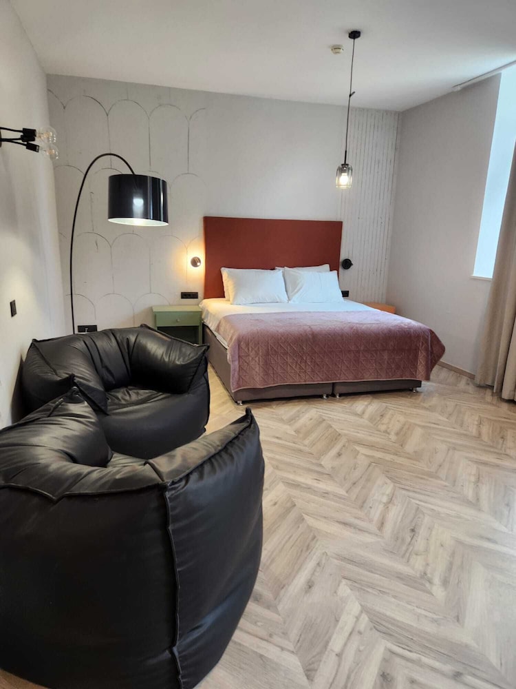 Premium Double Room, 1 King Bed, Sea View, Sea Facing photo 3