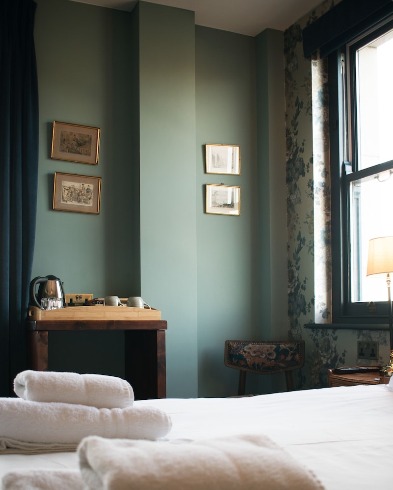 Standard Double Room photo 3