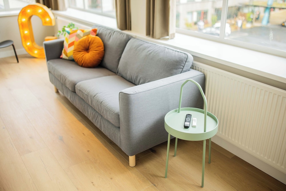 Apartment photo 2