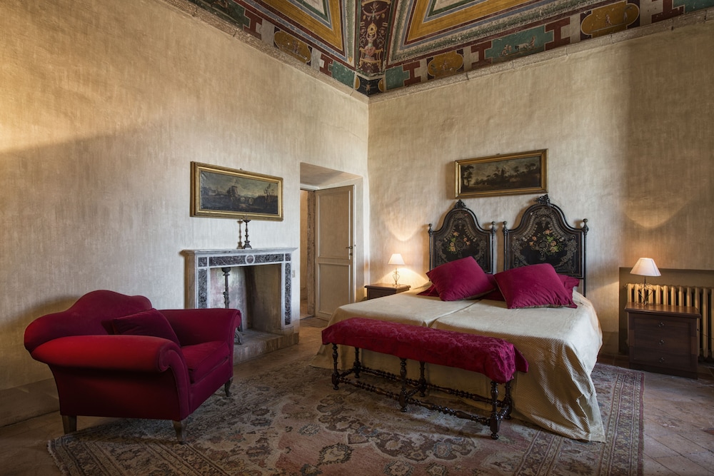 Suite (Hendel) photo 3