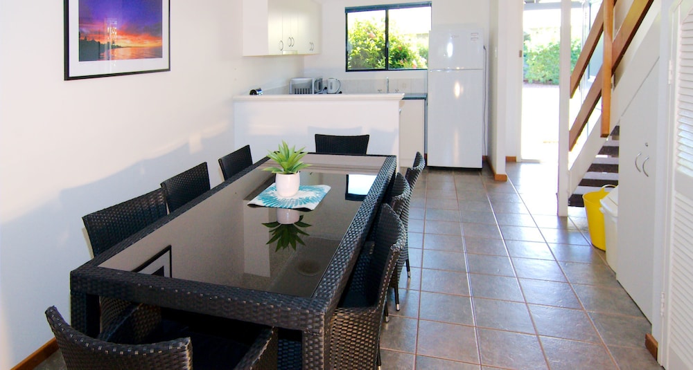 Apartment, 3 Bedrooms, Garden View photo 3