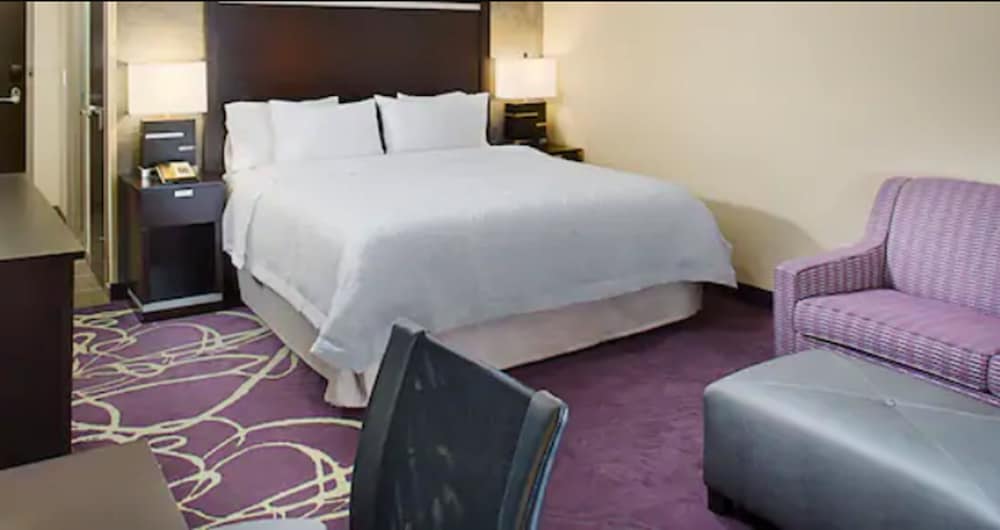 Room, 1 King Bed, Accessible, Non Smoking photo 2