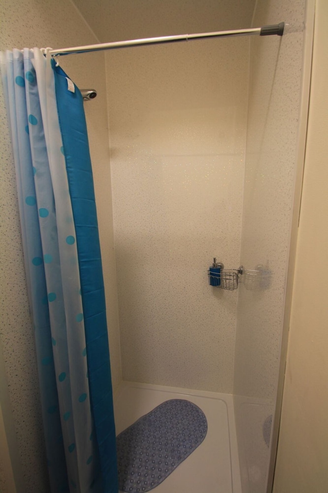 Budget Double Room photo 3