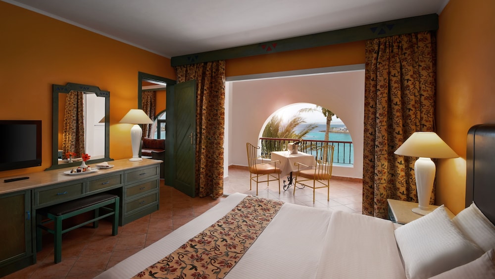 Junior Suite, Sea View - Photo 1