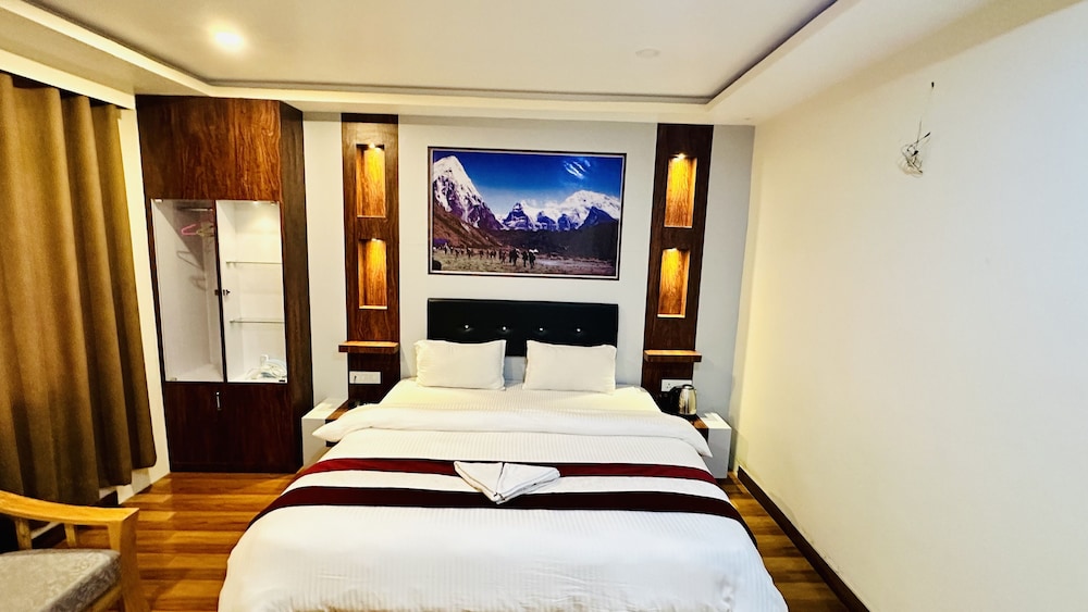 Deluxe Double Room photo 3