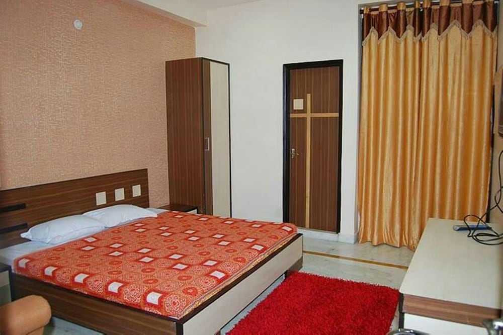 Deluxe Double Room, 1 Double Bed photo 1